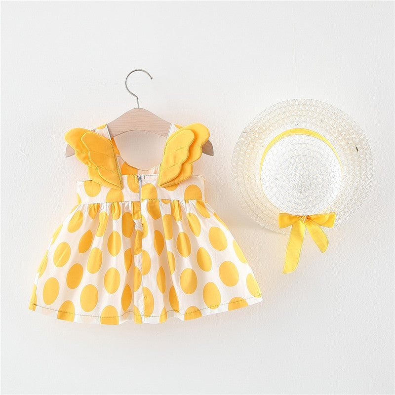 Polka Playtime: Girl’s Polka Dot Beach Princess Dress with Angelic Wing Sleeves & Matching Sun Hat