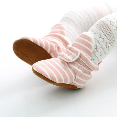 CozyCuddle Plush Floor Shoes: Snuggly Warmth for Tiny Tots