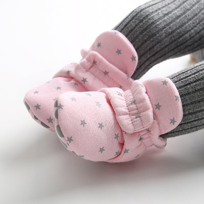 CozyCuddle Plush Floor Shoes: Snuggly Warmth for Tiny Tots