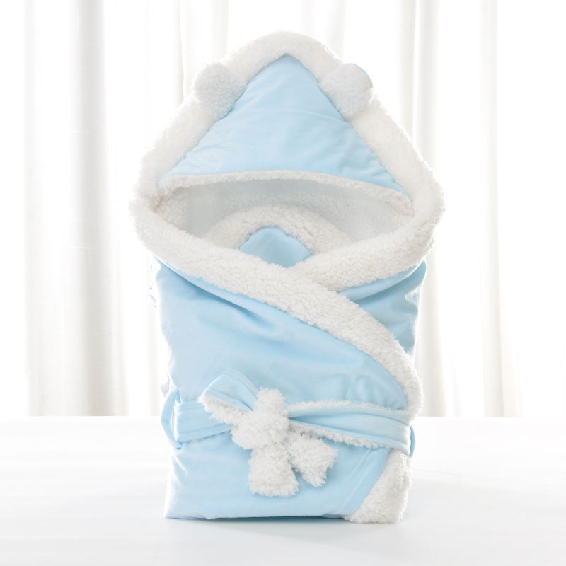 SnugEmbrace Newborn Swaddler - Gentle Hug Design Swaddle Blanket