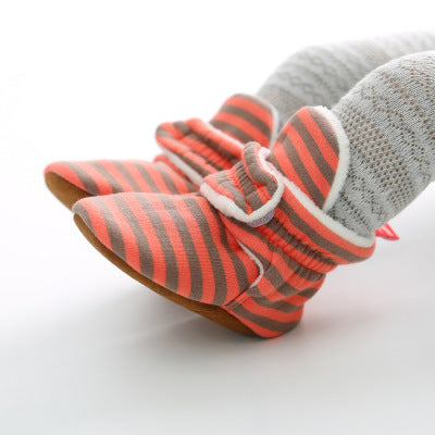 CozyCuddle Plush Floor Shoes: Snuggly Warmth for Tiny Tots