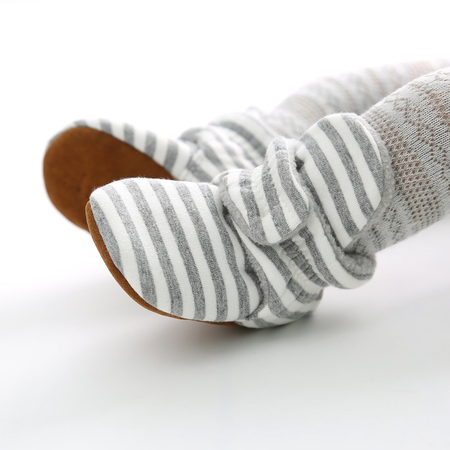 CozyCuddle Plush Floor Shoes: Snuggly Warmth for Tiny Tots